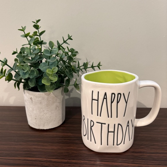RAE DUNN HAPPY BIRTHDAY MUG - Picture 1 of 1